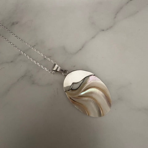 Vasa Shell & Sterling Silver Pendant