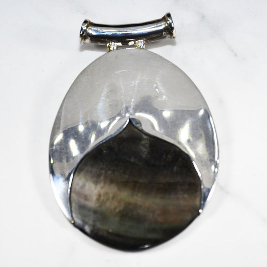 Tala Shell Pendant