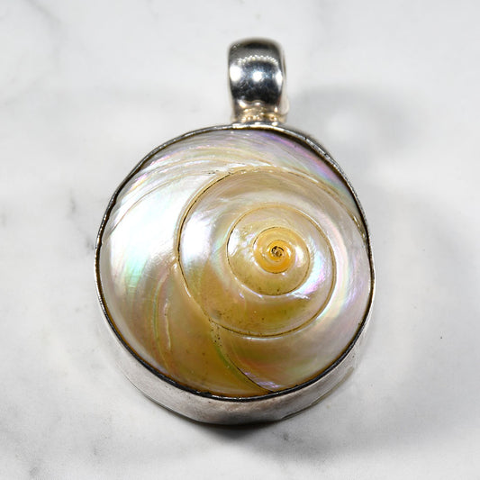 Mahaka Pearlized Shell Pendant