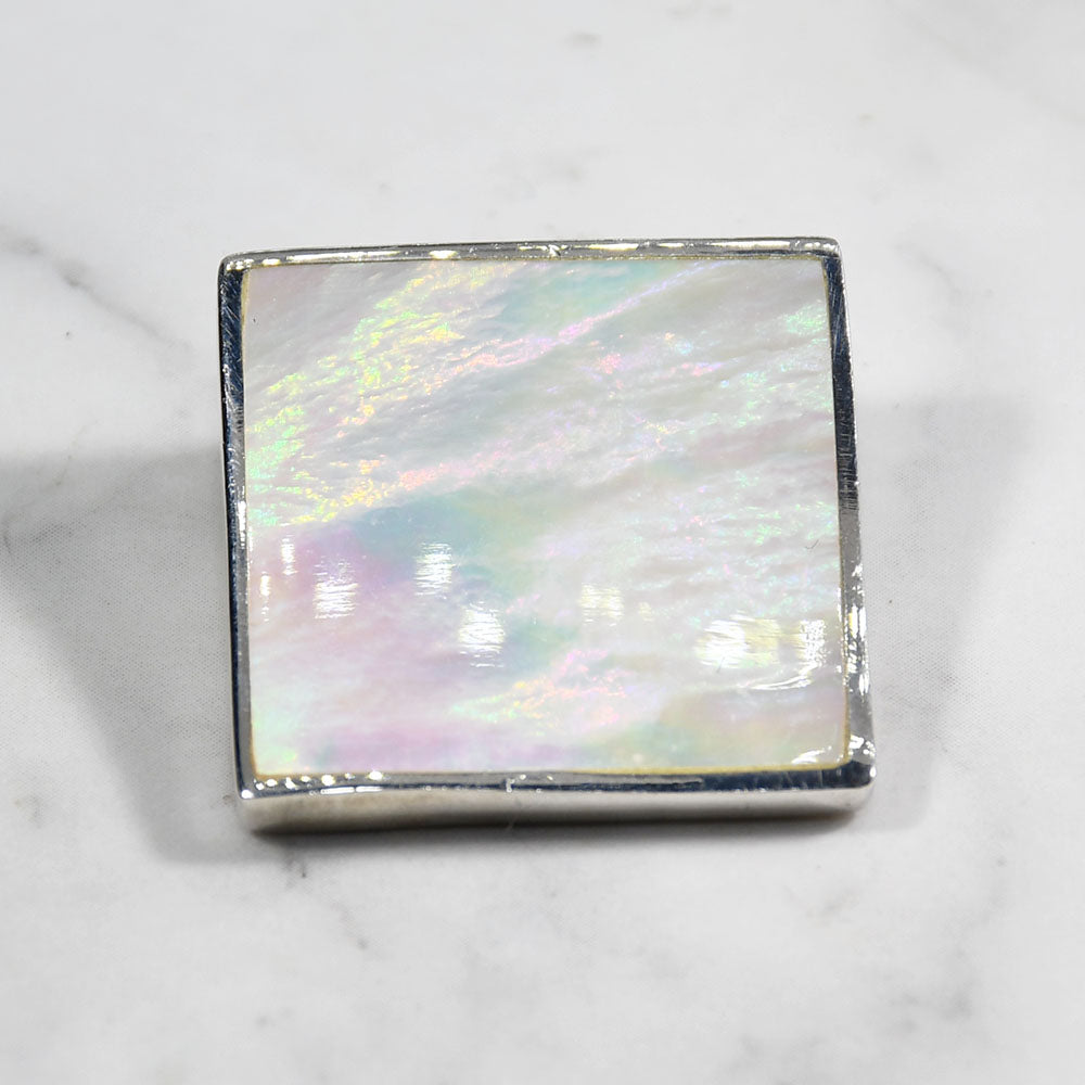 Kaori Natural Pendant