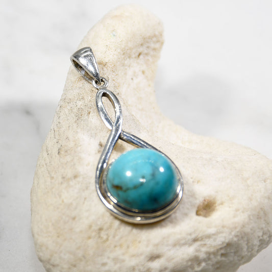 Letoro Turquoise Pendant